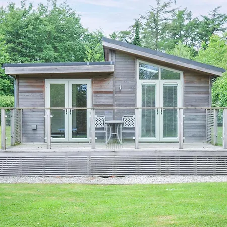 5 Faraway Fields Holiday home *