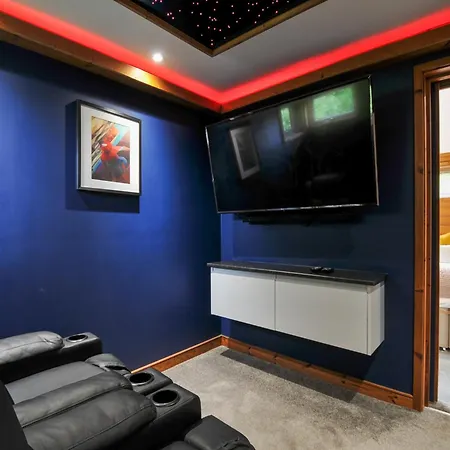 5 Faraway Fields Holiday home