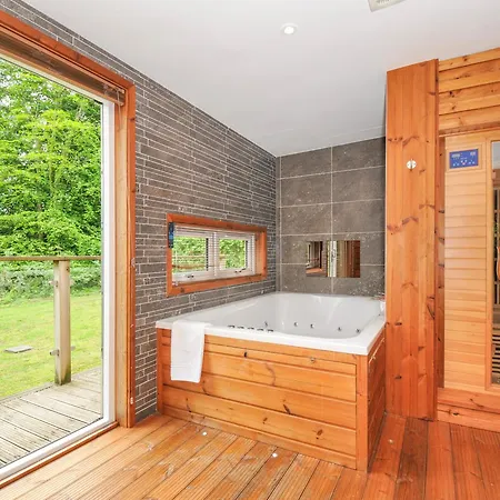 5 Faraway Fields Liskeard